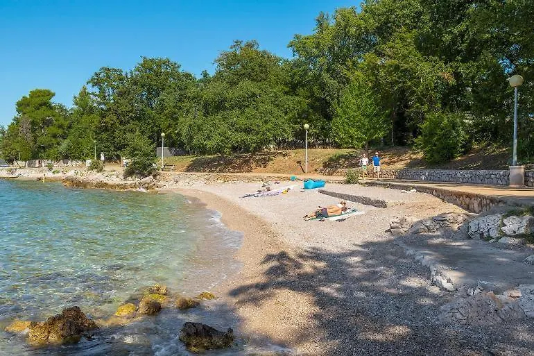 Krk Njivice Apartman 0*,